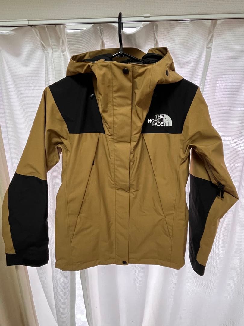 ノースフェイス　マウンテンライトジャケット　Mサイズ