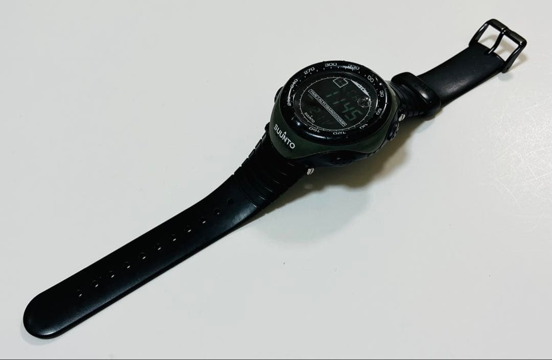 SUUNTO VECTOR ベクター ミリタリーグリーン 新品電池交換済