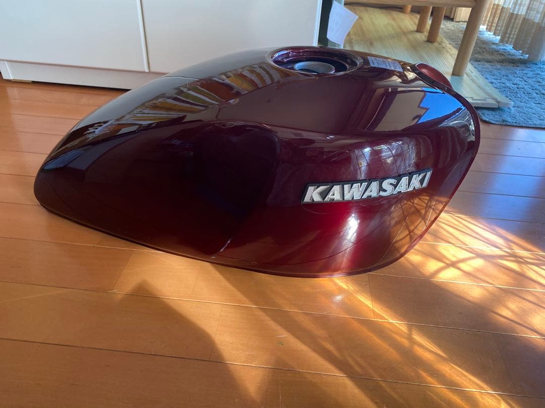 K*S様 KAWASAKI ゼファー400用　ワインレッド バイクタンク
