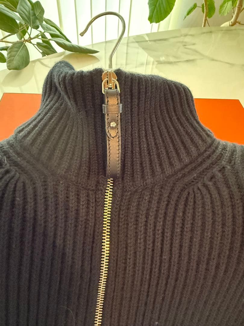 ayu　ジップアップジャケット