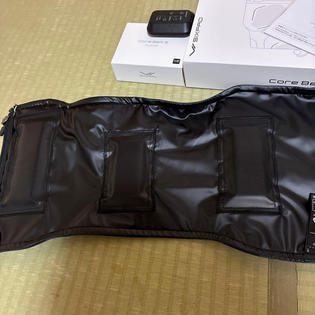 シックスパッド　コアベルト2 コントローラー付　Mサイズ