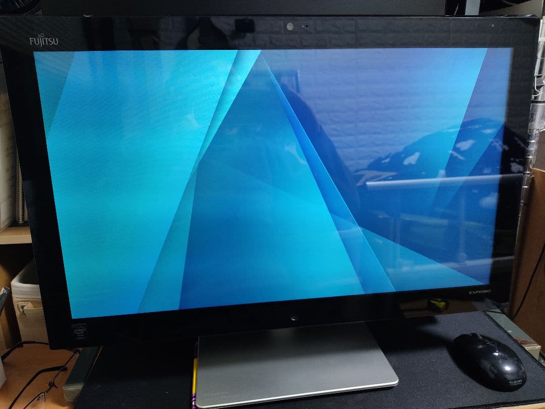 富士通　パソコン　ESPRIMO　FH78/LD