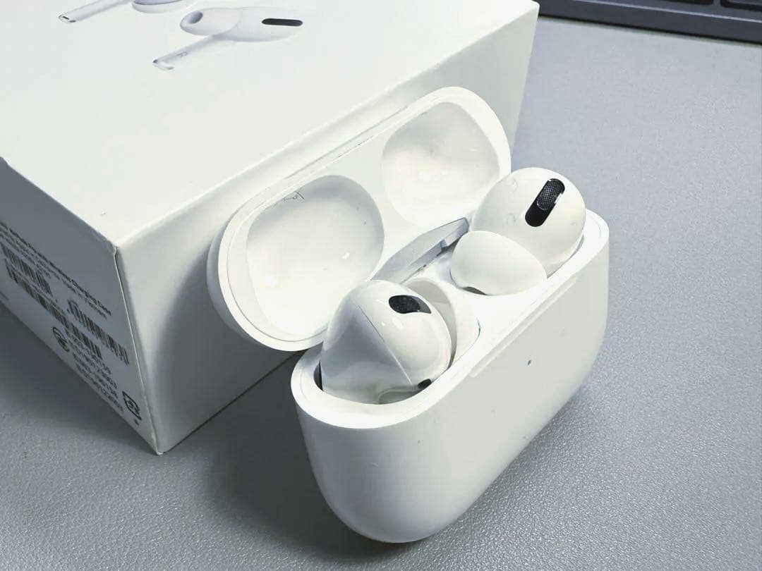 AirPods Pro 第1世代 MWP22J/A A2084 美品 ケース付き