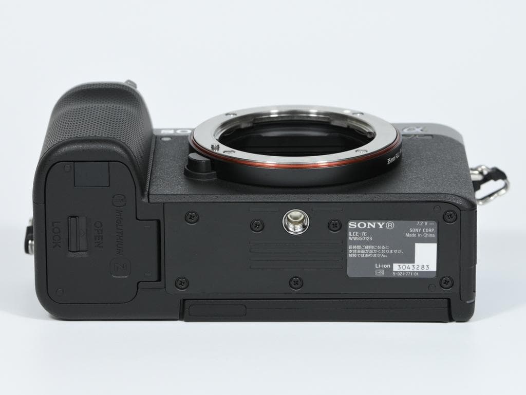 【ほぼ新品】 SONY α7C ILCE-7CL レンズキット 《ショット数4》