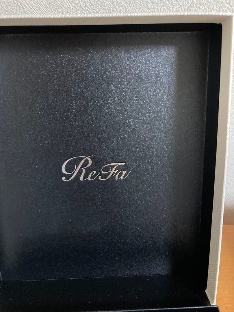 ReFa 美顔ローラー 専用ポーチ付き正規品