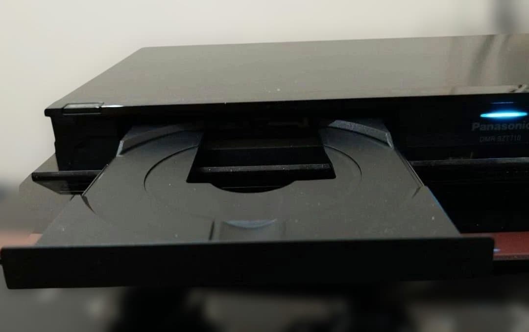 Panasonic DMR-BZT710 ブルーレイレコーダー 4TB換装モデル