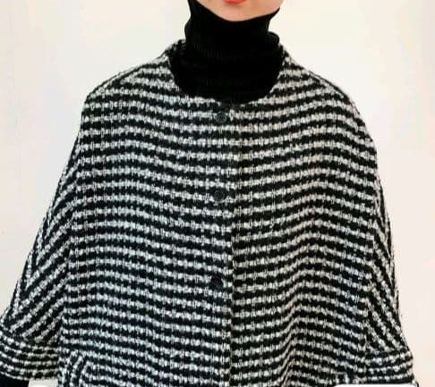 ノーカラーウール混紡ツイードドルマンスリーブコート