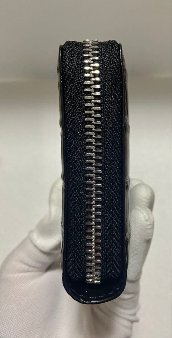 【新品未使用】Vivienne Westwood　ブラック長財布