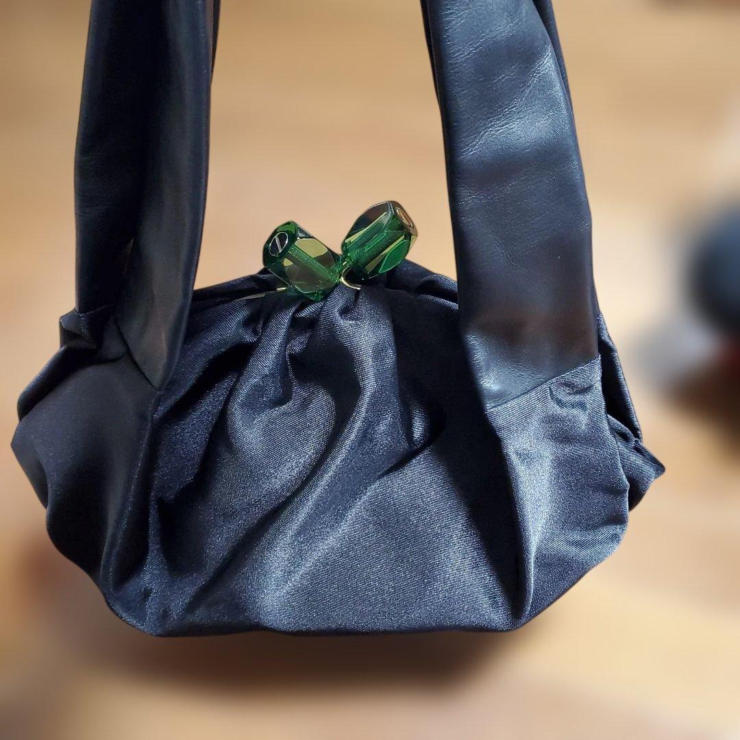 ブランド　ビージュエルド