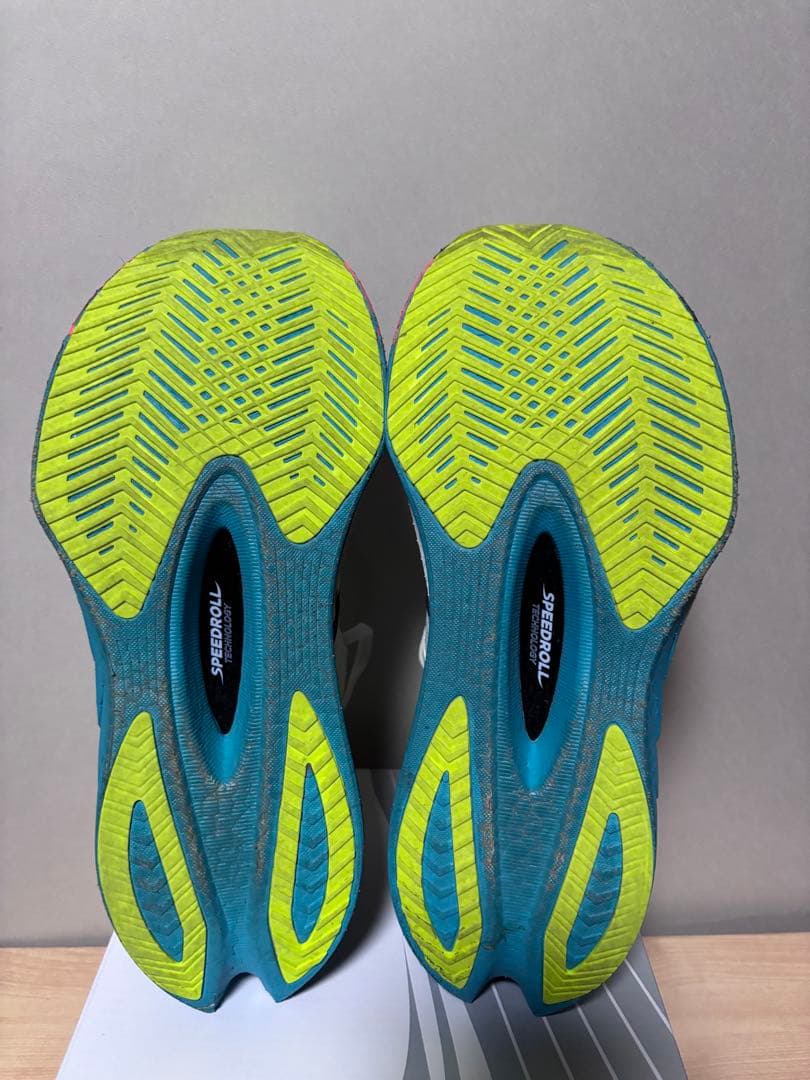 サッカニー エンドルフィンプロ４ 26cm