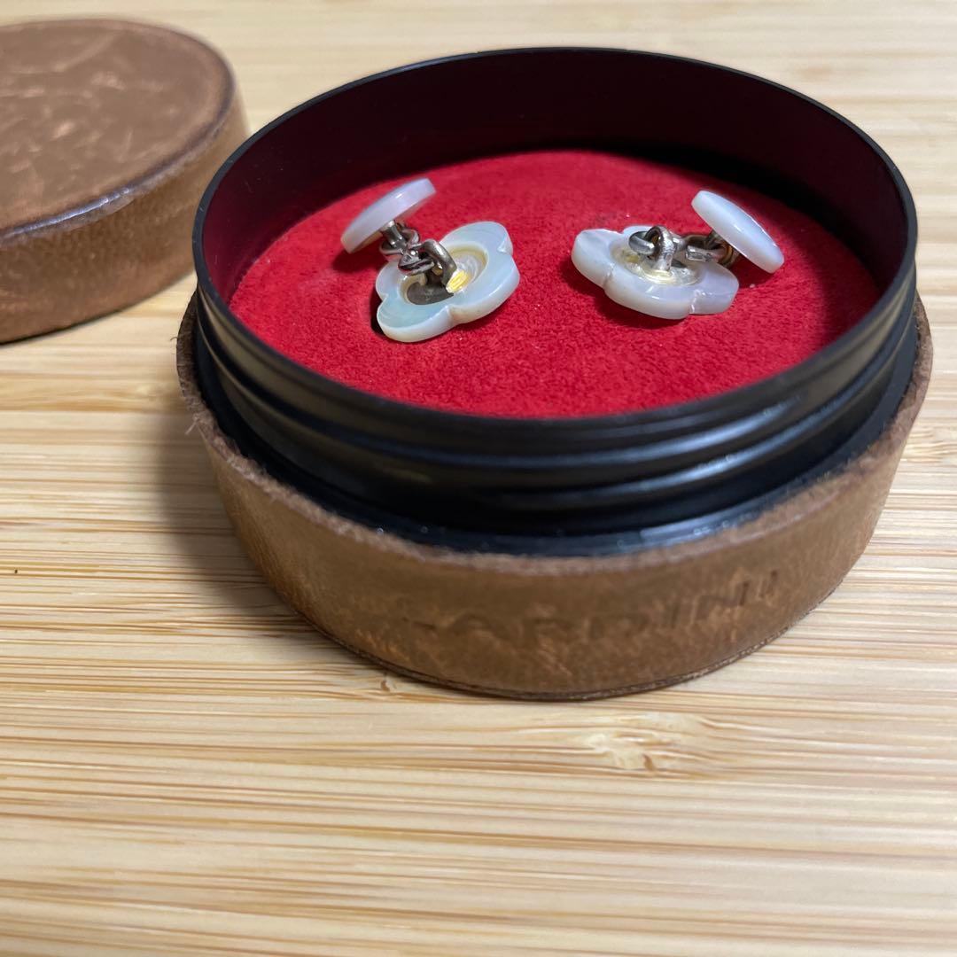 ラルディーニ LARDINI カフスボタン ブートニエール　2個　ホワイト