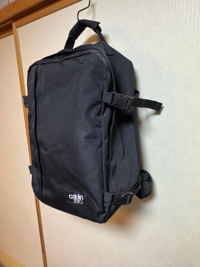 CabinZero ブラックバックパック
