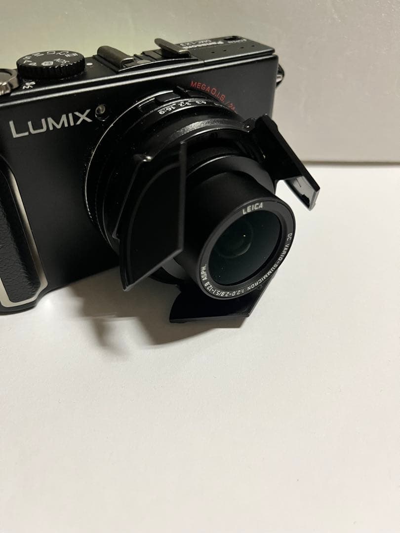 Panasonic LUMIX DMC-LX3 本体 バッテリー/充電器付