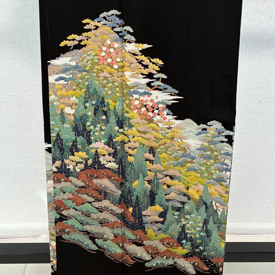 D66 黒留袖 総刺繍 蘇州刺繍 桐紋 正絹 着物 袷 極美品