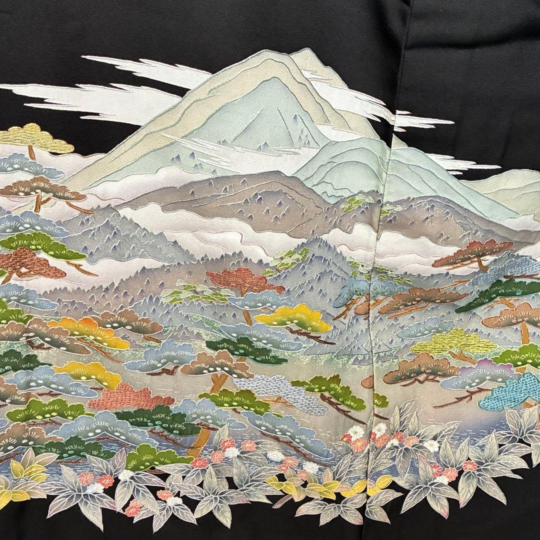 D66 黒留袖 総刺繍 蘇州刺繍 桐紋 正絹 着物 袷 極美品