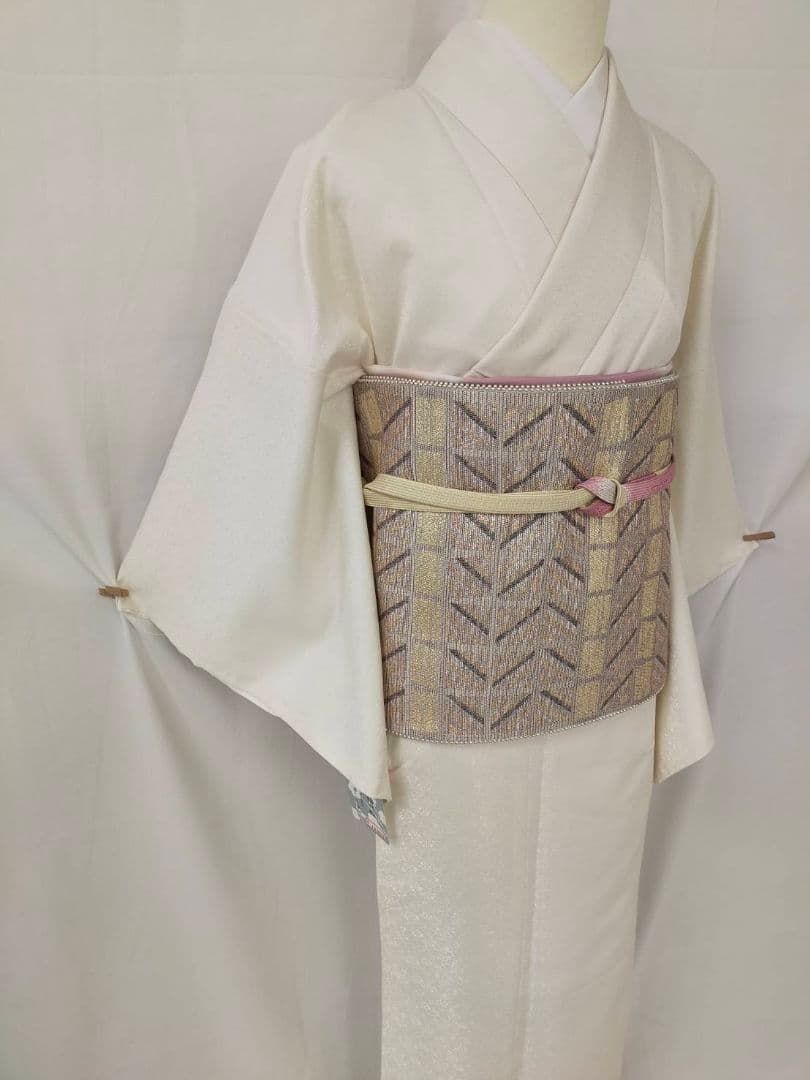 売約済み★★新品未使用　洗える紋意匠色無地(ポリ100%)Lサイズ★★