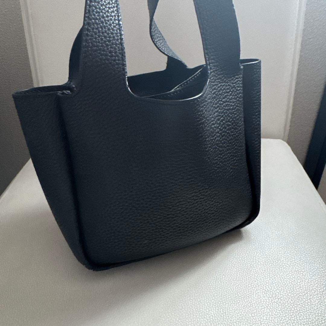 Pradaバッグ　ノベルティ本日発送可能