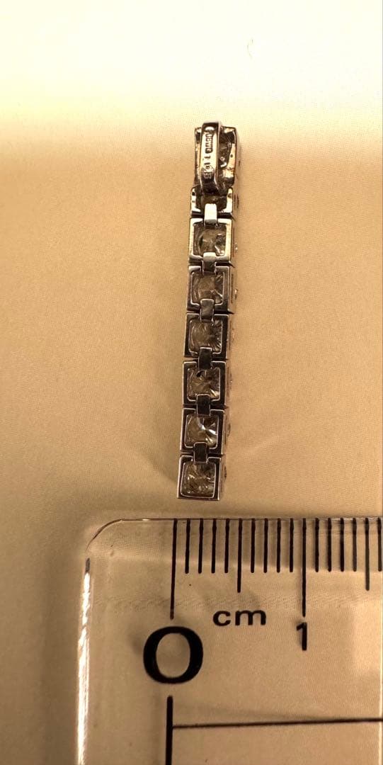 ダイヤモンド１カラットネックレスペンダントトップ