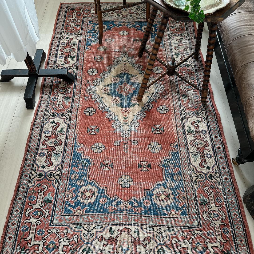 トルコヴィンテージラグ A51 レア オレンジ テラコッタ ネイビー グリーン