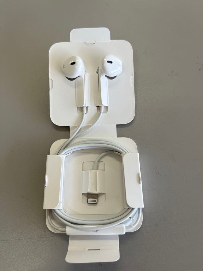 ☆美品☆iPhone11 128GB パープル　おまけつきSIMフリー