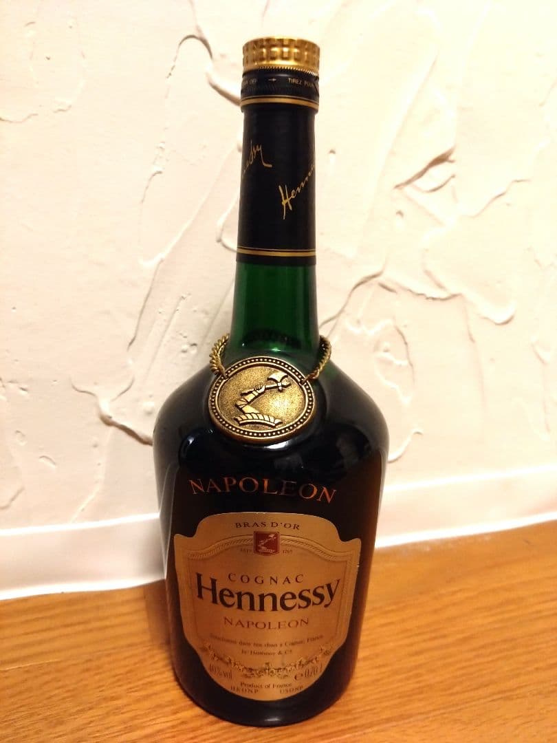 はる様　Hennessy Napoleon コニャック