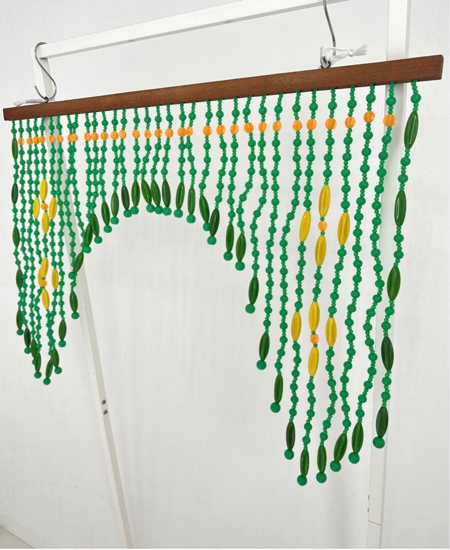 レトロポップ　ビーズカーテン　ビーズのれん　珠のれん　緑　昭和レトロ