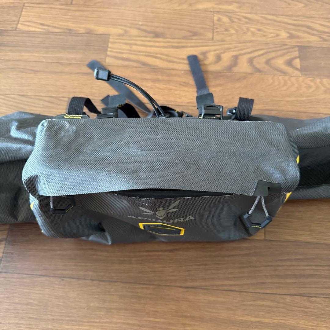 アピデュラ　レア　ハンドルバーバッグ　アクセサリーポケット中古