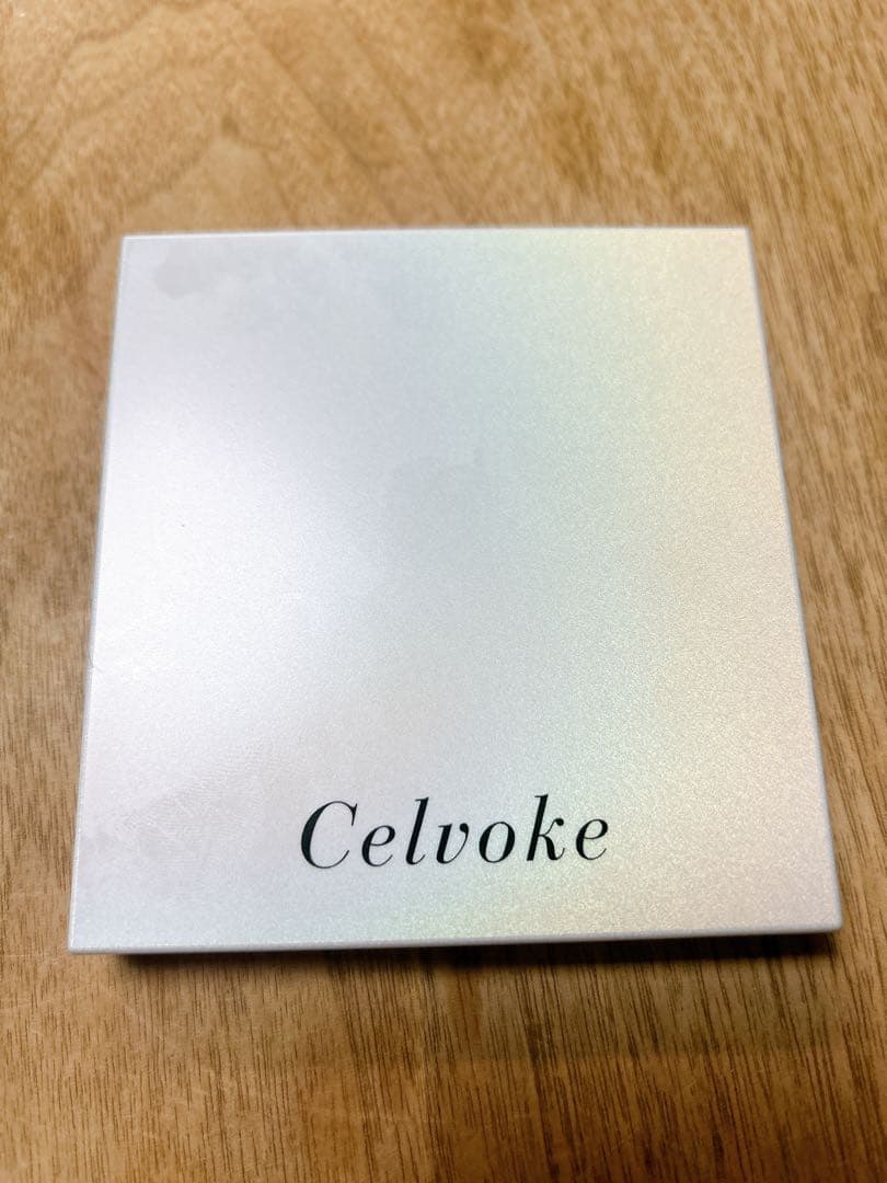 Celvoke セルヴォーク エクスプレッシヴアイズ EX04