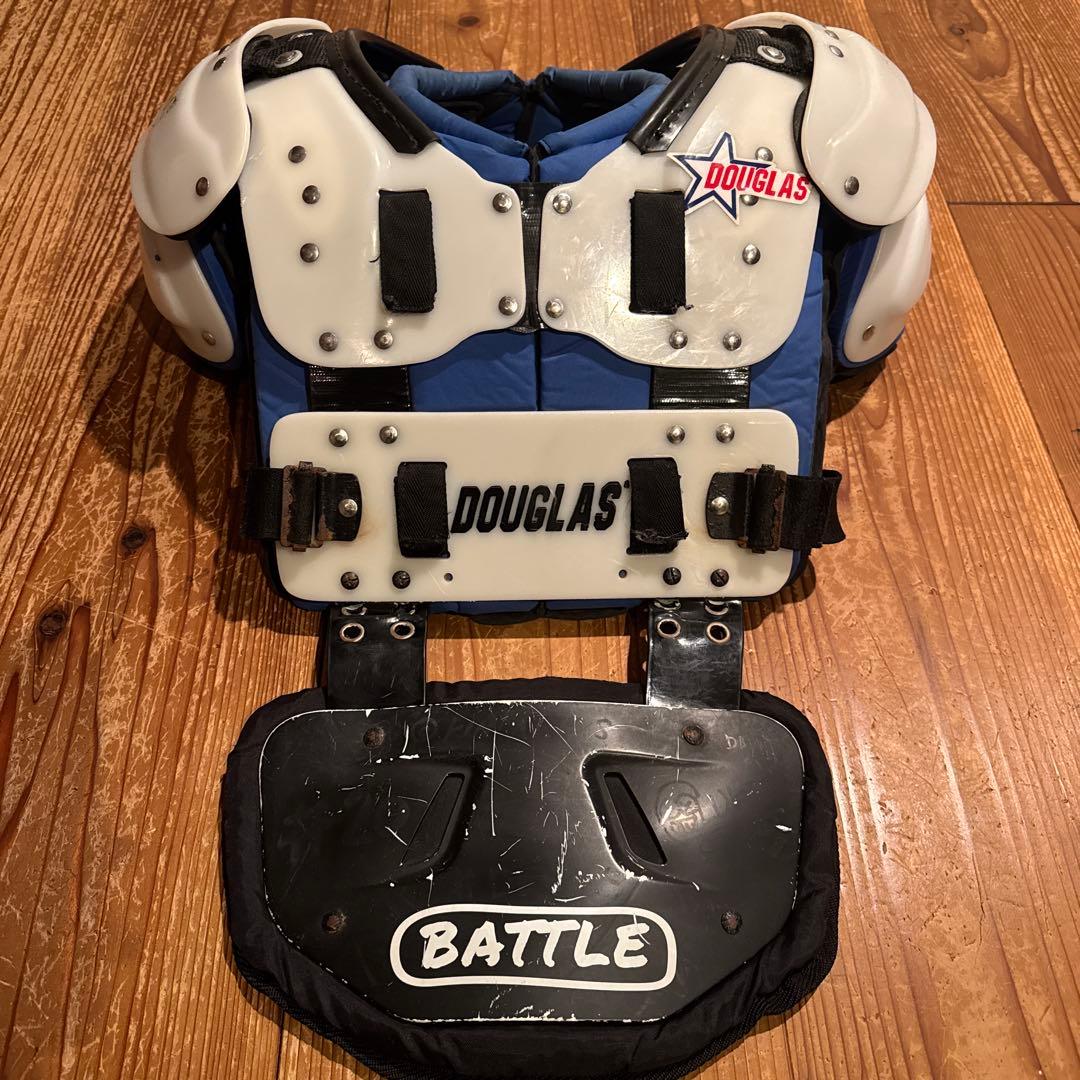【美品】DOUGLAS QB XS ショルダーパッド XS バックプレート付き