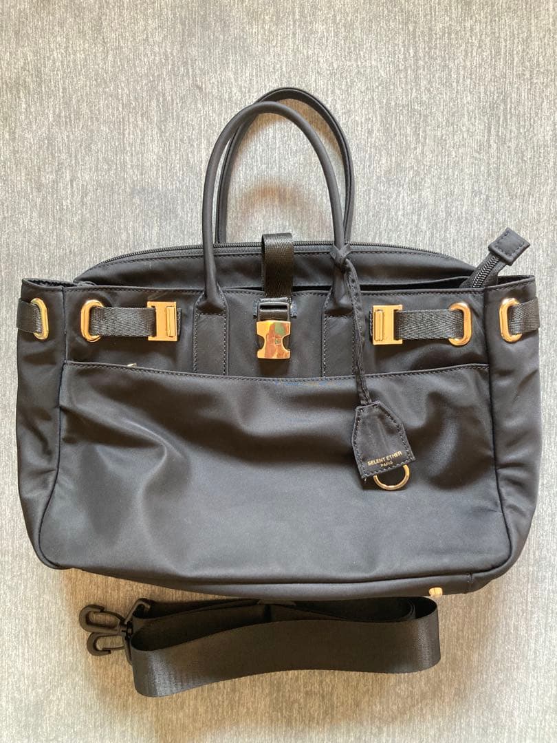 セレーンエテール　ビジネスバッグ