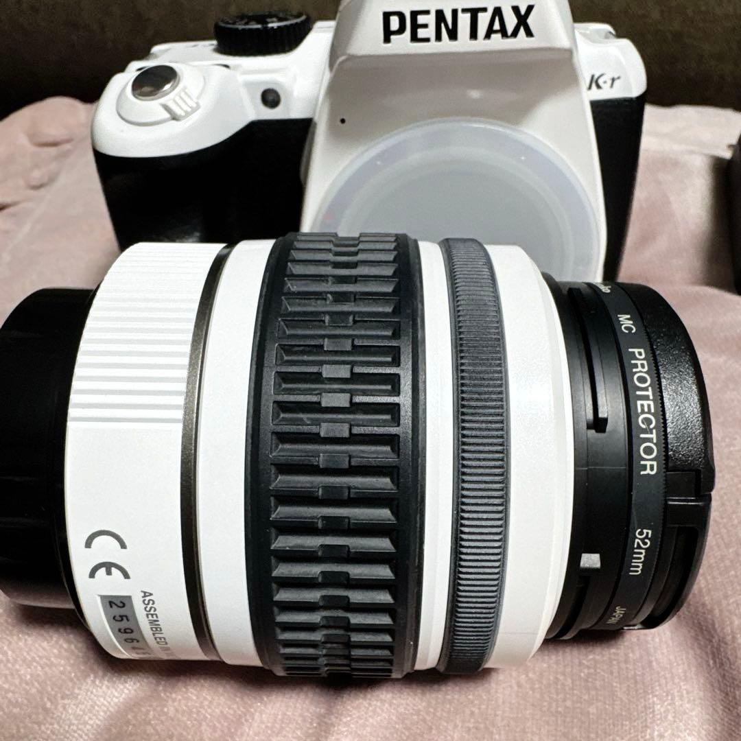 ほぼ未使用★PENTAX K-r デジタル一眼レフカメラキット
