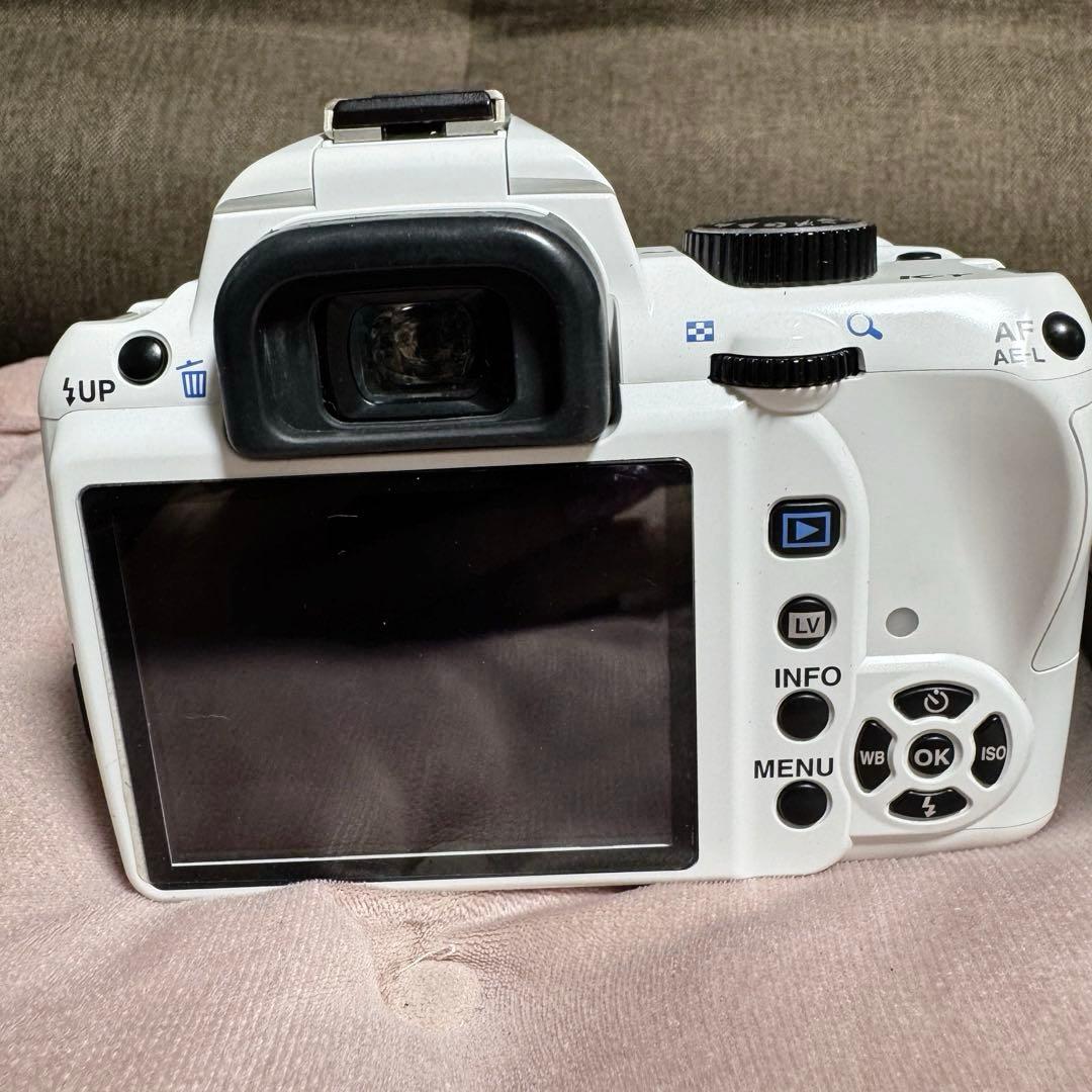 ほぼ未使用★PENTAX K-r デジタル一眼レフカメラキット