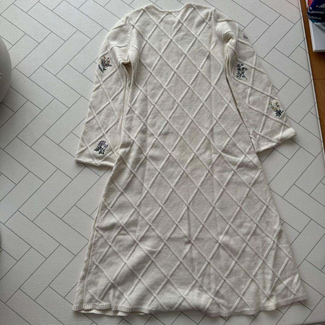 AMERI✨️FLOWER EMBROIDERY DRESS　サイズM　ホワイト