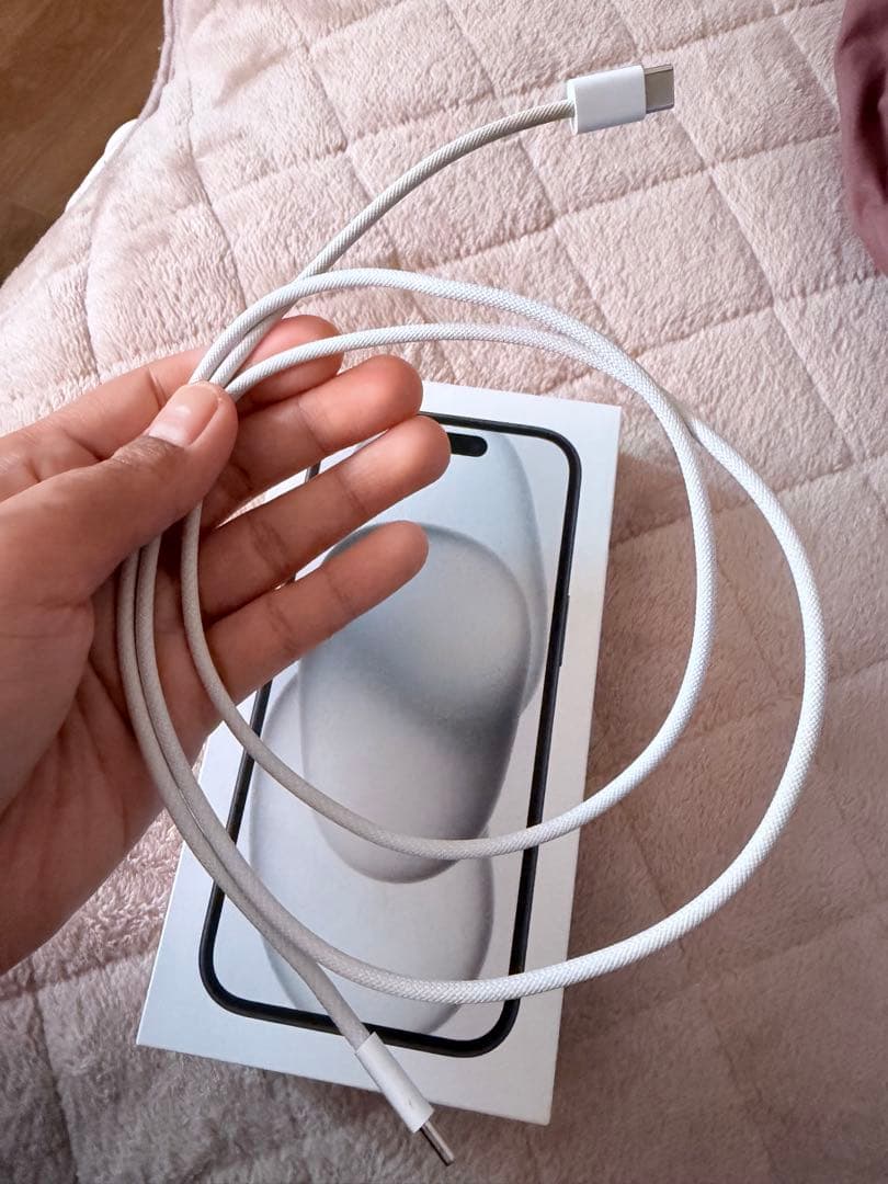 iPhone 15 ベーシック 128GB ブラック SIM Free