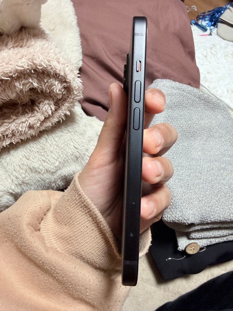 iPhone 15 ベーシック 128GB ブラック SIM Free