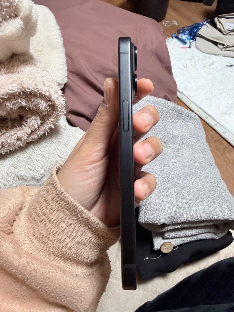 iPhone 15 ベーシック 128GB ブラック SIM Free