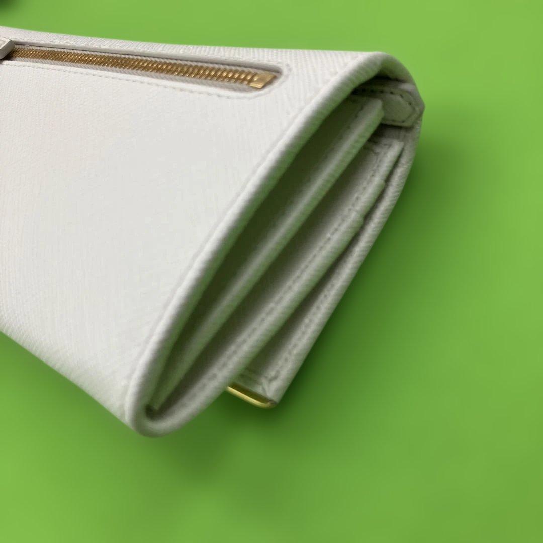 新品未使用‼️【PRADA】長財布 1MH311 サフィアーノ レザー ビアンコ