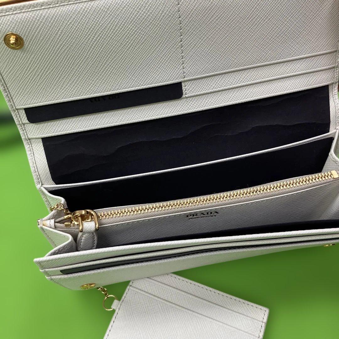 新品未使用‼️【PRADA】長財布 1MH311 サフィアーノ レザー ビアンコ