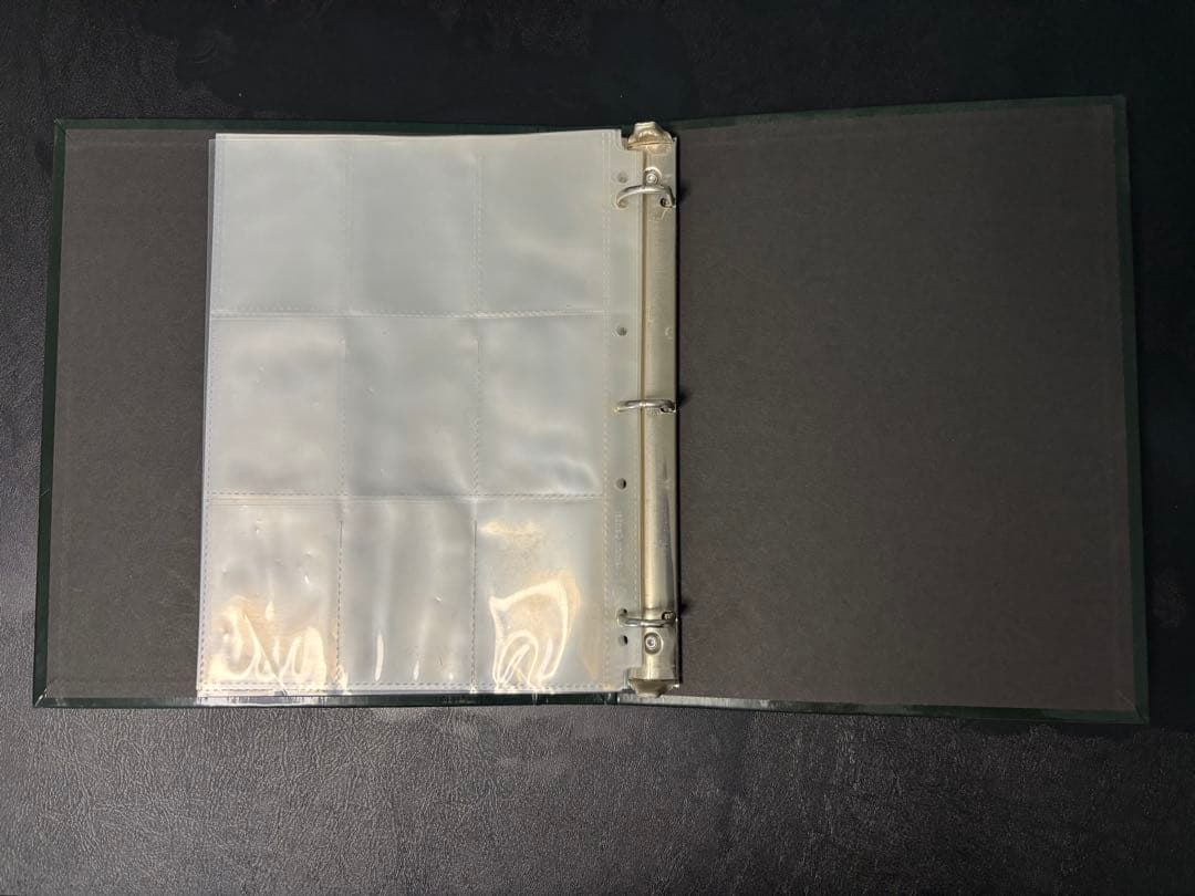 ポケモンカードゲーム　カードファイル　［レックウザ逆鱗］　※ポケセン限定