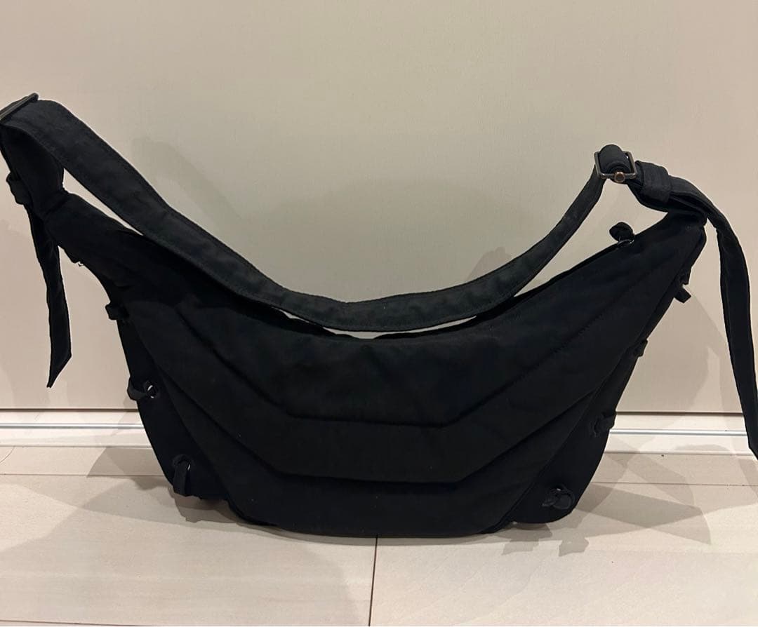 LEMAIRE SMALL SOFT GAME BAG ブラック