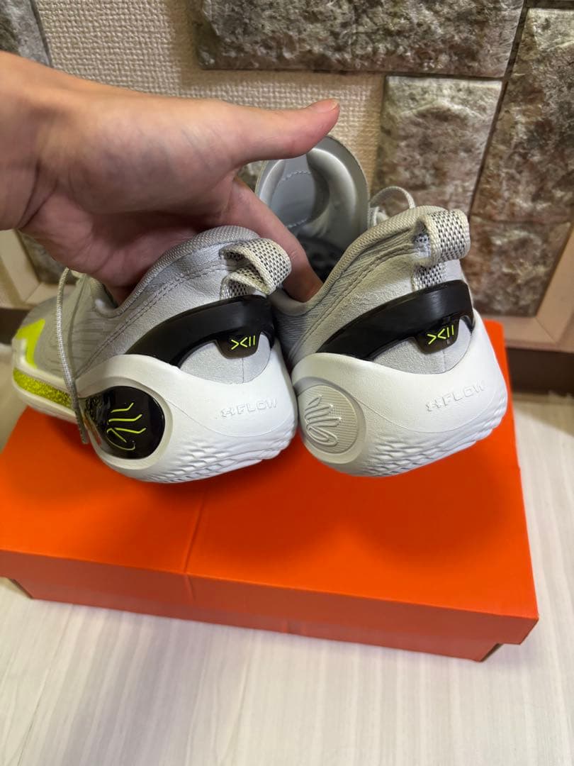 アンダアーマー カリー12 バッシュ 26.5