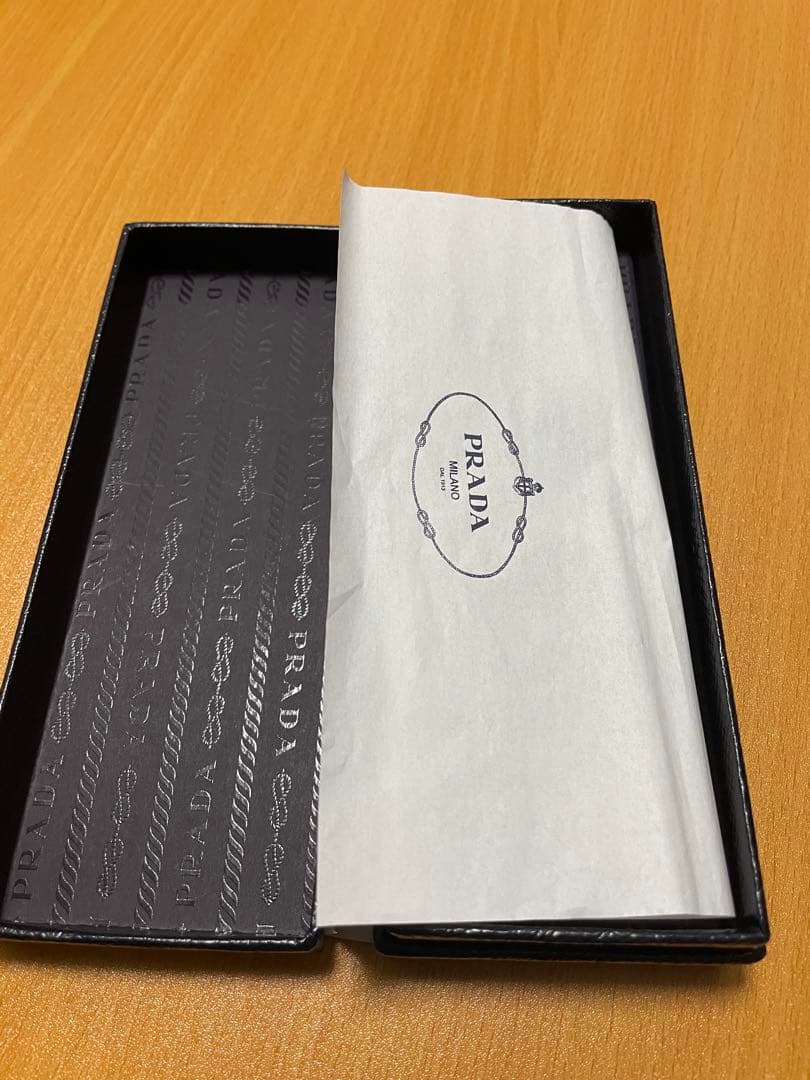 PRADA キーホルダー 2PP042 サフィアーノレザー ヒロぽんさん専用です