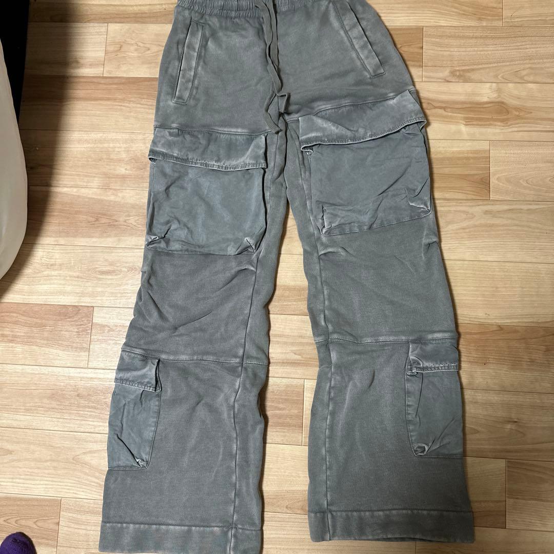 ENTIRE STUDIOS【エンタイアスタジオ】