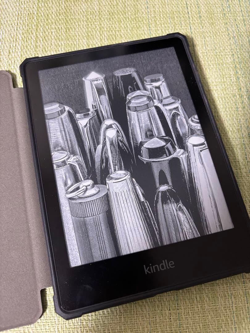 カバー付／Kindle Paperwhite 11世代　8GB 広告なし