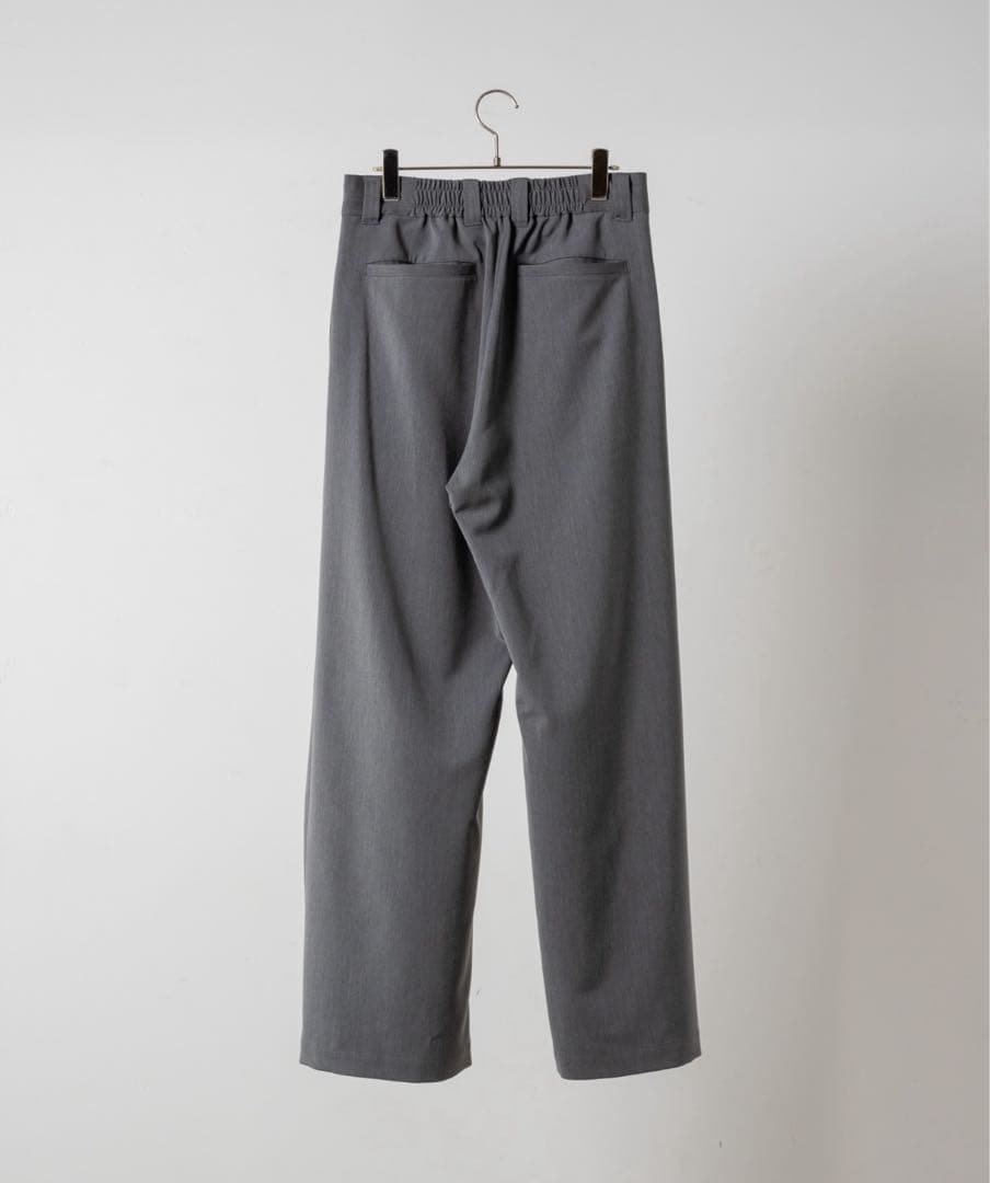 【未使用品】soerte グレースラックス　サイズ1