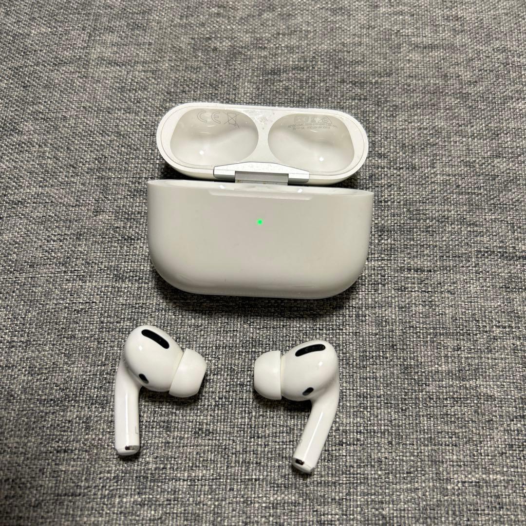お値下げ！Apple AirPods Pro (第1世代) Lightning