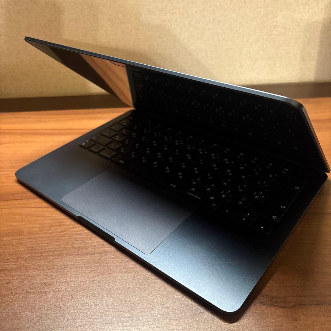 MacBook Air M2 13.6インチ 8GB/256GB