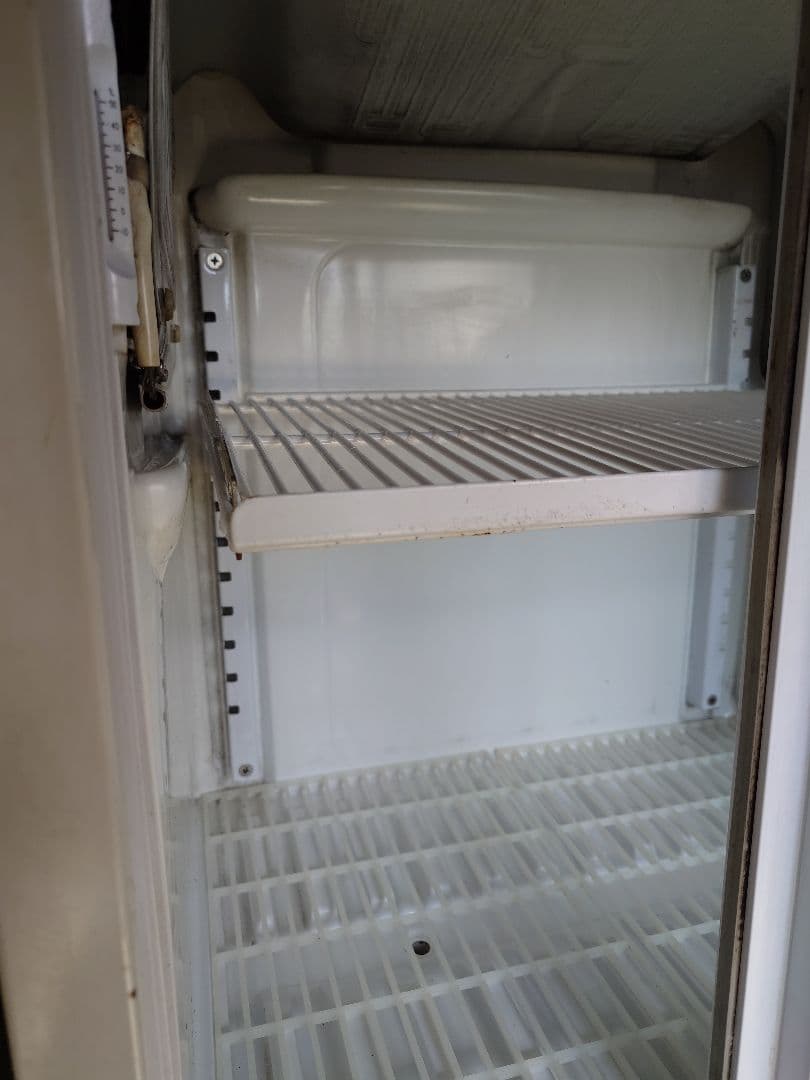 キリンビール 冷蔵庫 2段棚付き