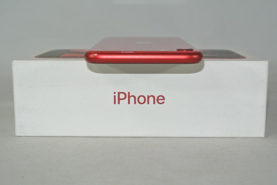 Apple iPhone SE (第2世代) RED 128GB [レッド]