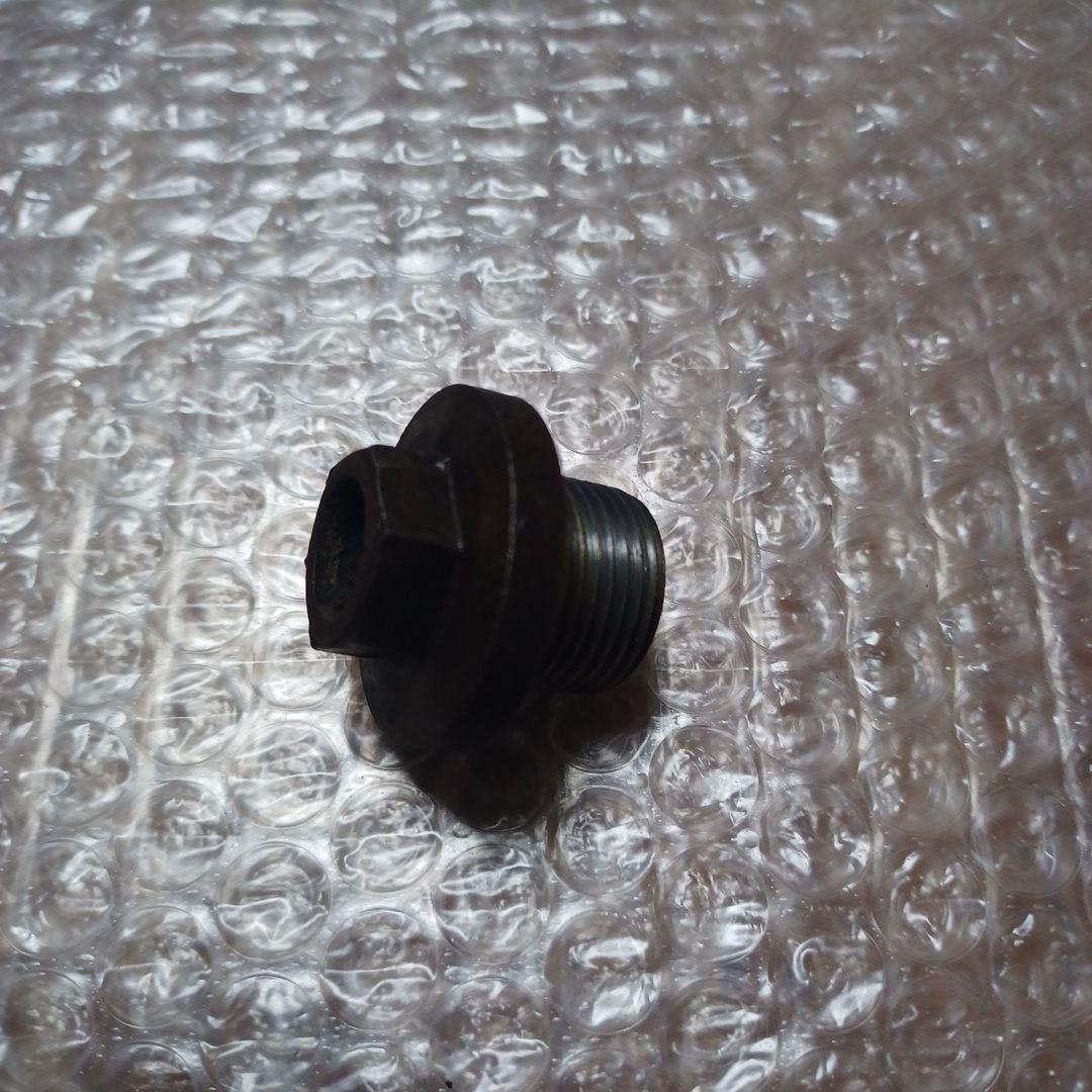 Beaverさま専用　509　 Z1初期型　オイルドレンボルト　Z2 当時物　純